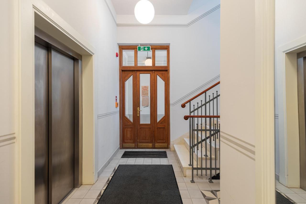 Rent Like Home - Targowa 21 Varsó Kültér fotó